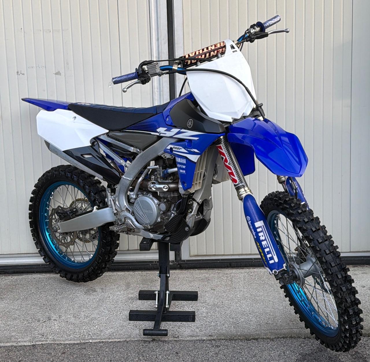 Yamaha YZ 250 F