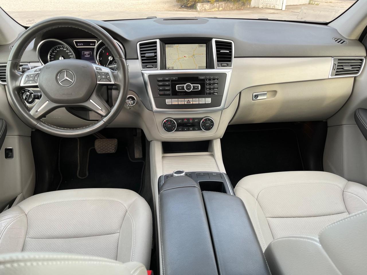 Mercedes-benz ML 250 BlueTEC 4Matic Sport