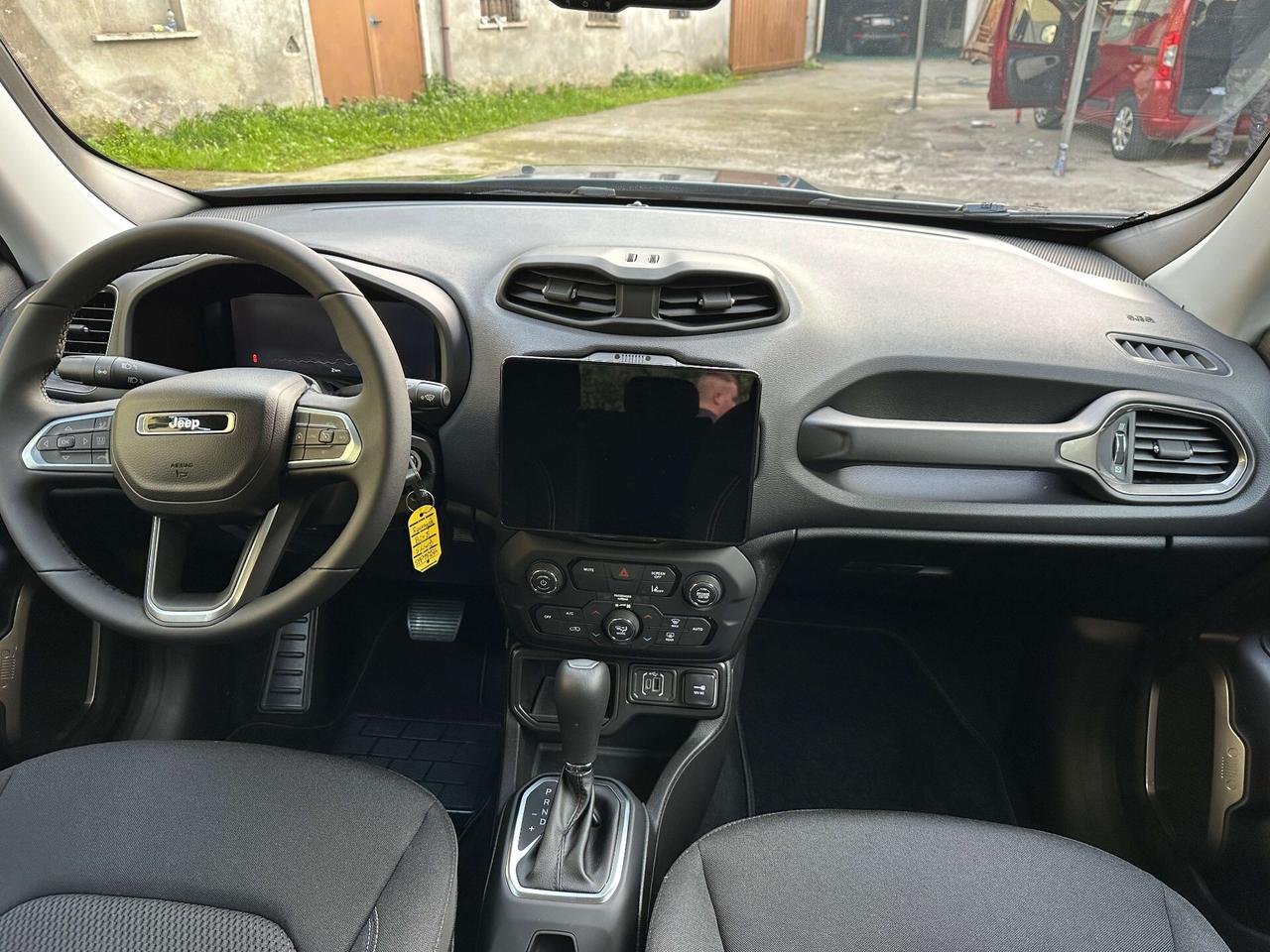 Jeep Renegade 1.5 Turbo T4 MHEV Altitude