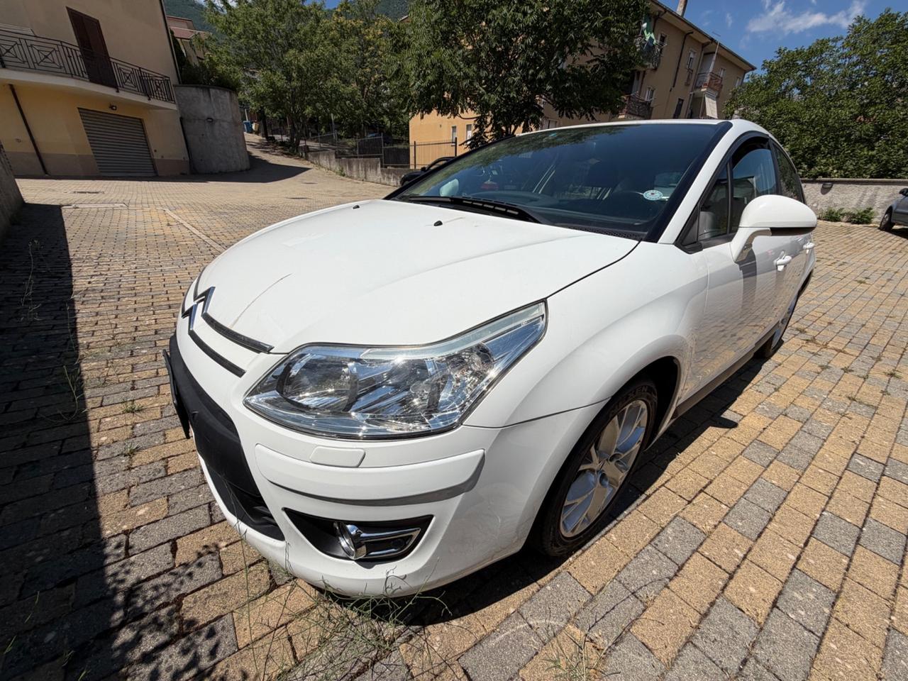 Citroen C4 1.6 16V VTi 120CV NEOPATETATI