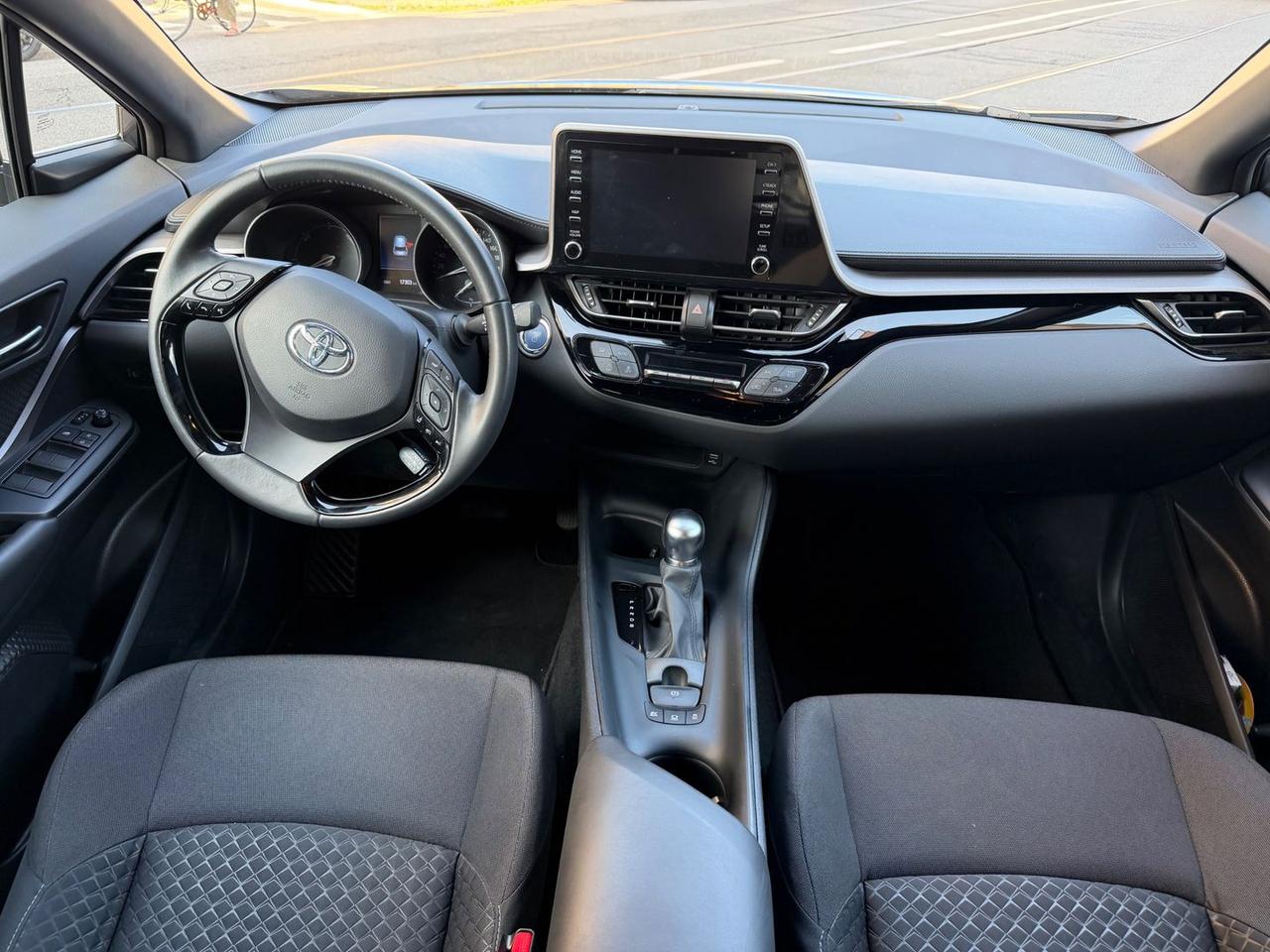 Toyota C-HR Active 1.8 HEV #11384