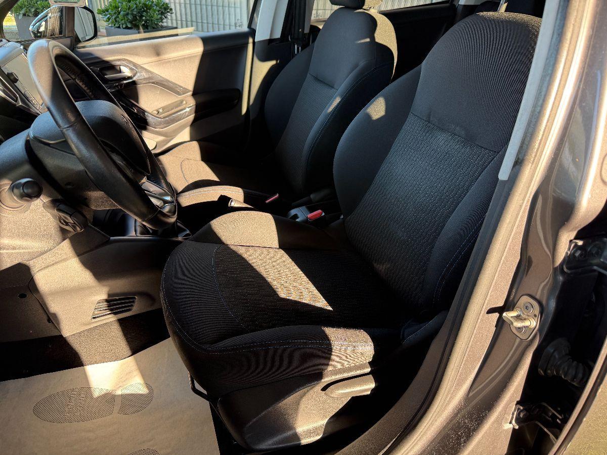 PEUGEOT - 208 - 1.2 VTi 82 CV 5p. Active