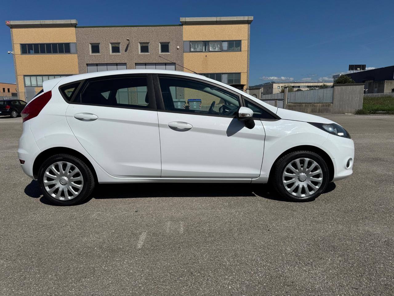 Ford Fiesta 1.4 Bz.- GPL 5p GARANZIA 12 m