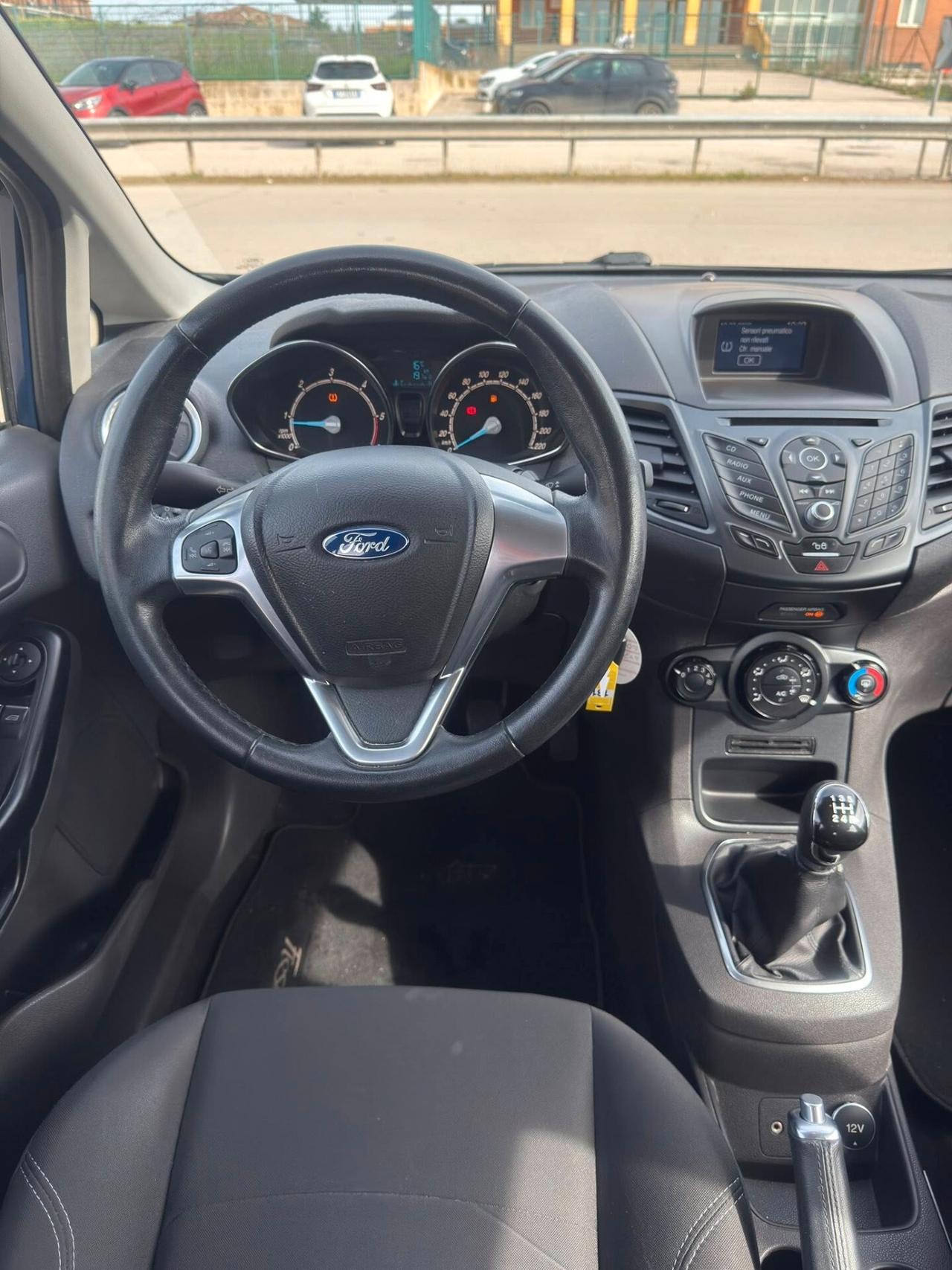 Ford Fiesta 1.5 TDCi 75CV 5 porte Black & White Edition