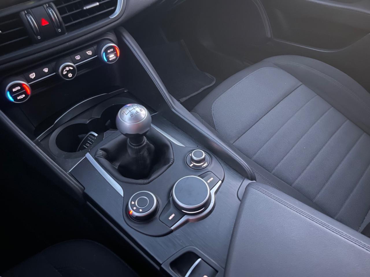 Alfa Romeo Giulia 2.2 Turbodiesel 150 CV KM 89.000CERTIFICATI!!!