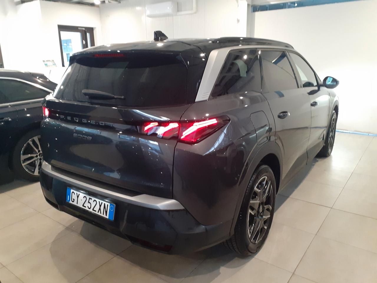Peugeot 5008 Hybrid 145 e-DCS6 GT