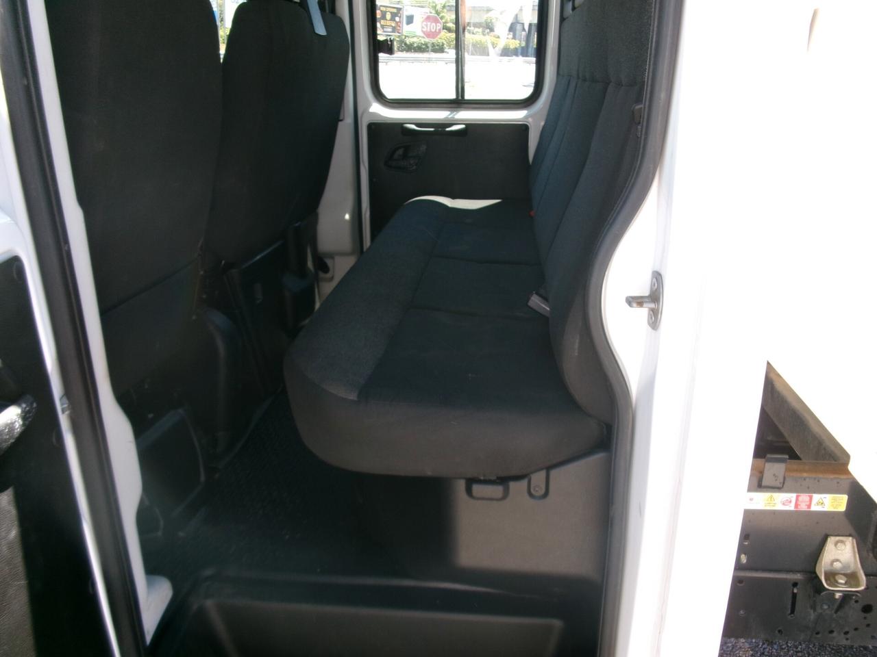 Iveco Daily 35C14 2.3 140CV E6D DOPPIA CABINA 7POSTI RIBALTABILE **32000 KM**