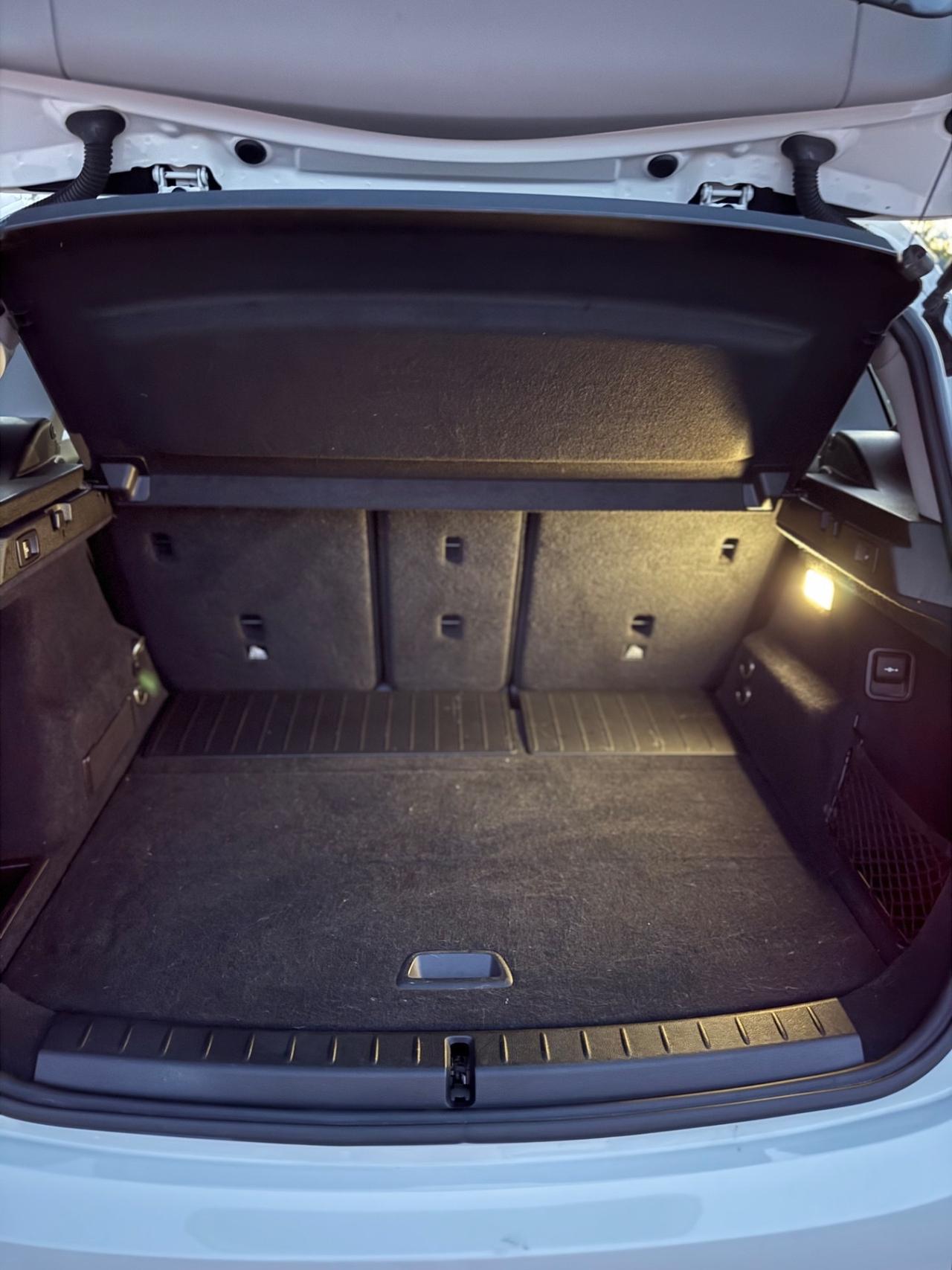 Bmw 2er Active Tourer 218d Advantage