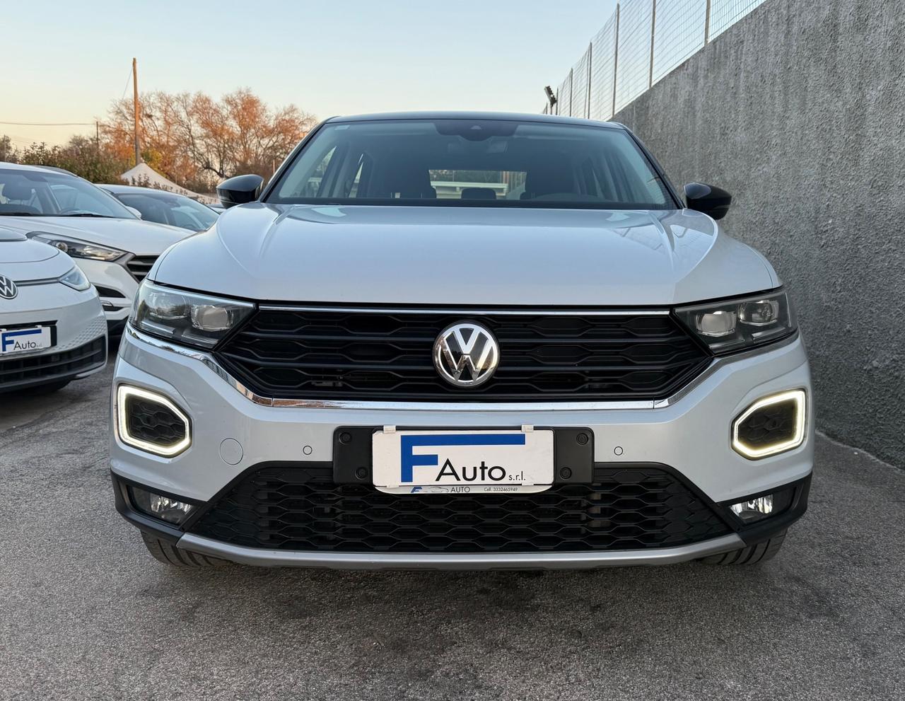 Volkswagen T-Roc 1.6 TDI Advanced,Full LED,cerchi 18”,LED ambiente,ecc.