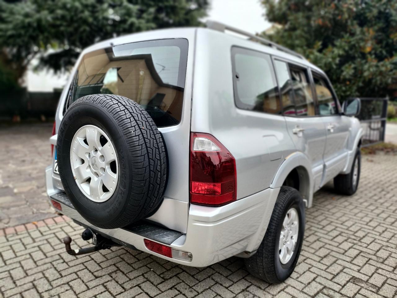 Mitsubishi Pajero 3.2 16V DI-D 7P+GANCIO