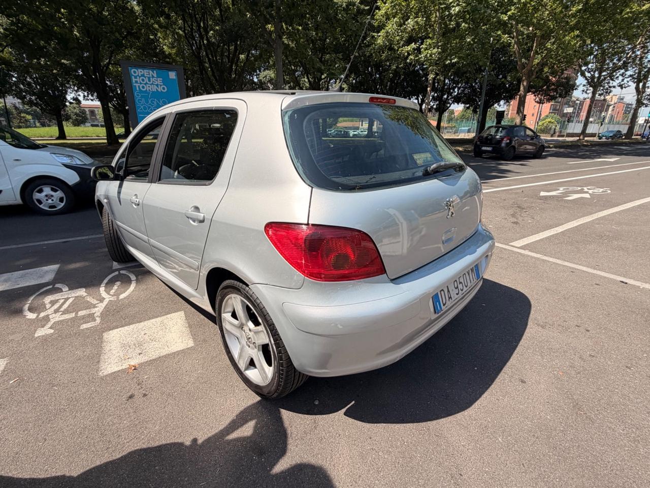 Peugeot 307 2.0 HDi 5p. Féline