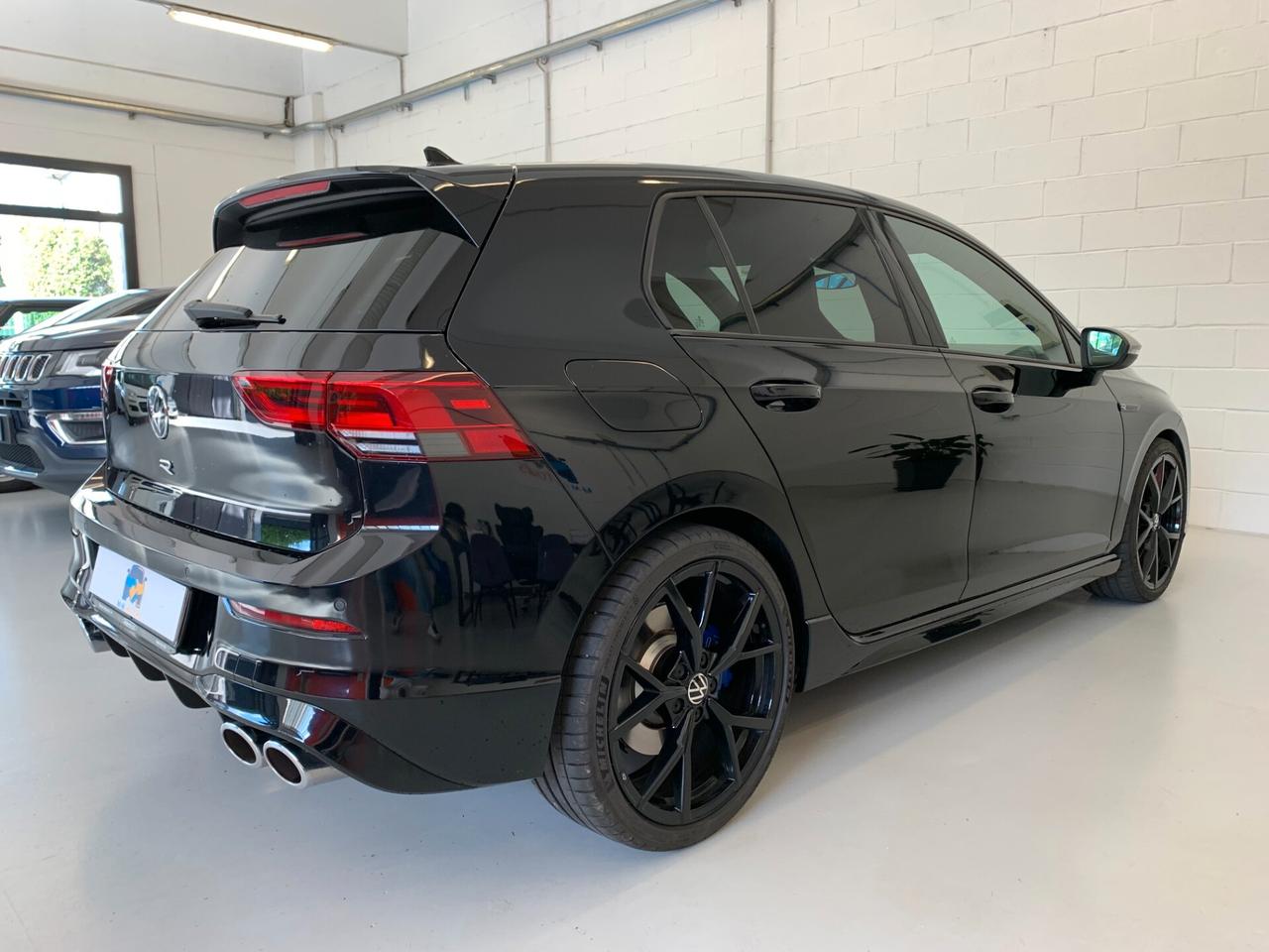 Volkswagen Golf 2.0 TSI DSG 4Motion R