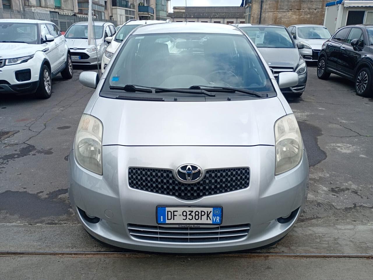 TOYOTA YARIS 1.4 DIESEL 100.000 KM UNICOPROPRIETARIO