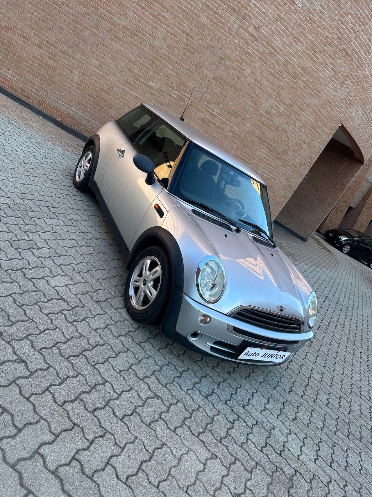 Mini 1.6 16V One de luxe