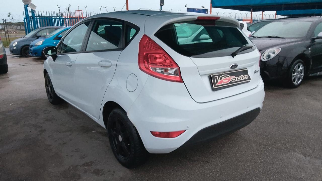 Ford Fiesta 1.4 TDCi 5p. Ghia