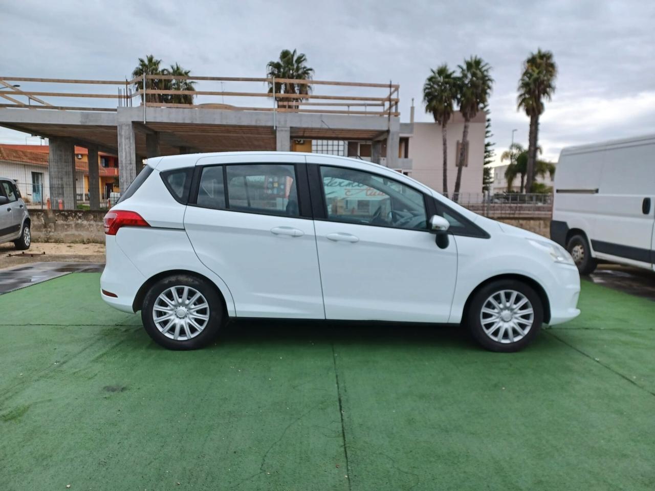 Ford B-Max 1.4 90 CV GPL Titanium