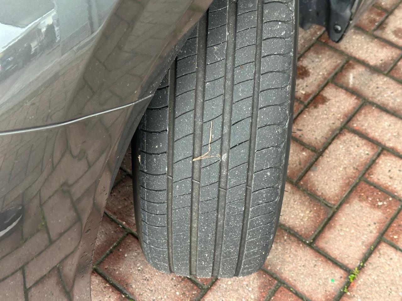 Peugeot 208 Allure Pack 1.2 PureTech 100 #7911