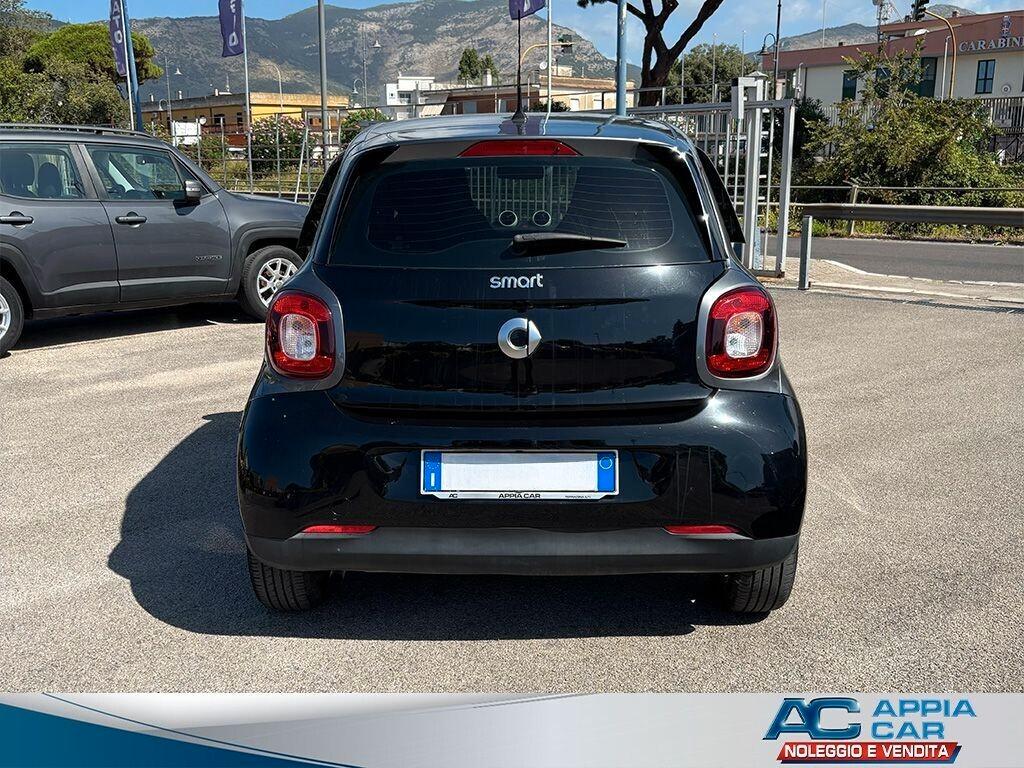 Smart ForFour 70 1.0 Youngster