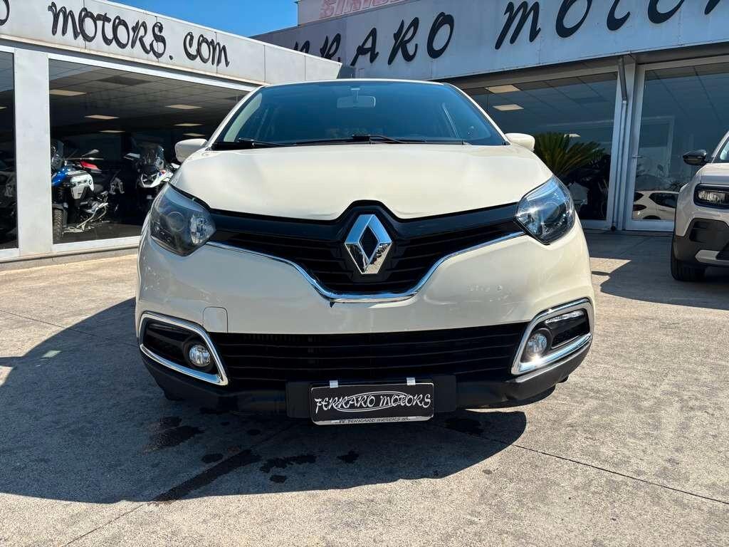 Renault Captur 1.5 dCi 8V 90 CV Start&Stop 2014 / KM 250.000 Tua a solo 49 Euro al mese
