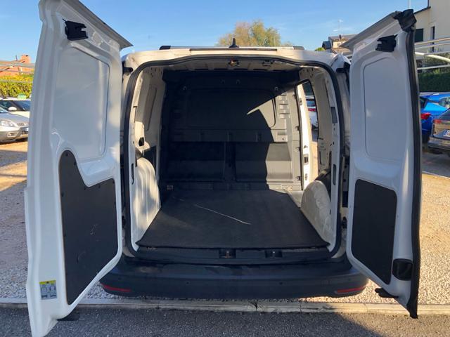 VOLKSWAGEN Caddy 2.0 TDI 102CV Furgone Business (PREZZO + IVA)