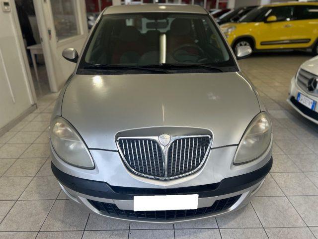 LANCIA Ypsilon 1.2 Oro