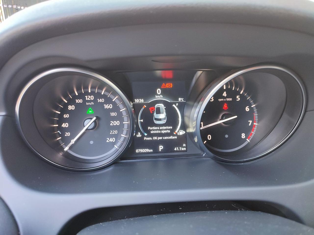 Land Rover Discovery Sport 2.0 Si4 SE #7472