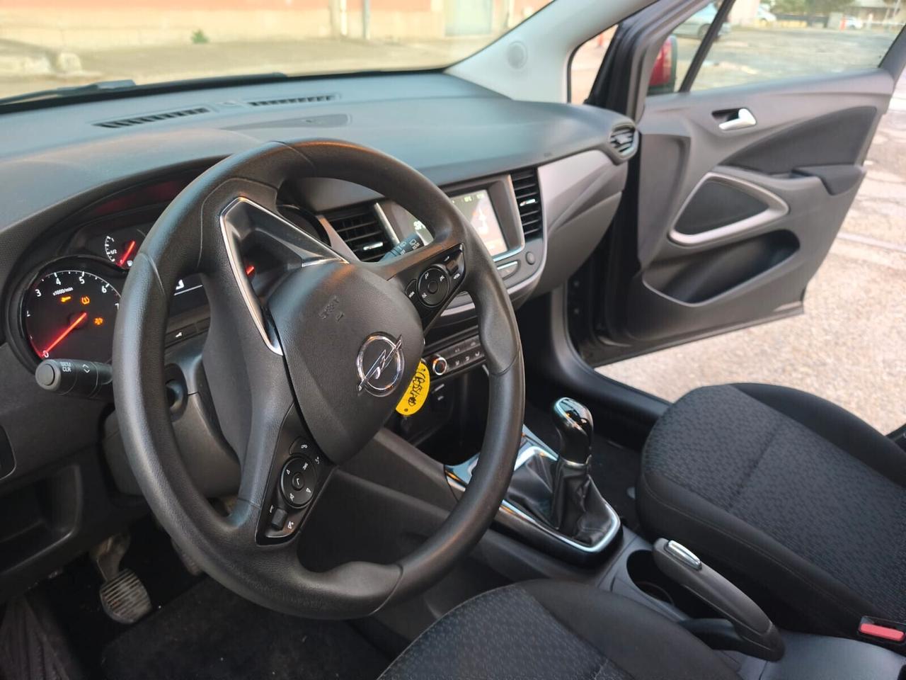 Opel Crossland X 2019---1.2 Benzina Neopatentati