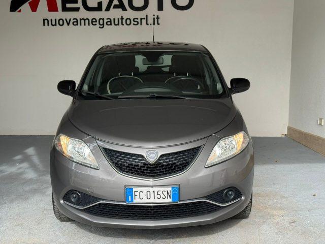LANCIA Ypsilon 1.2 69 CV 5 porte Gold