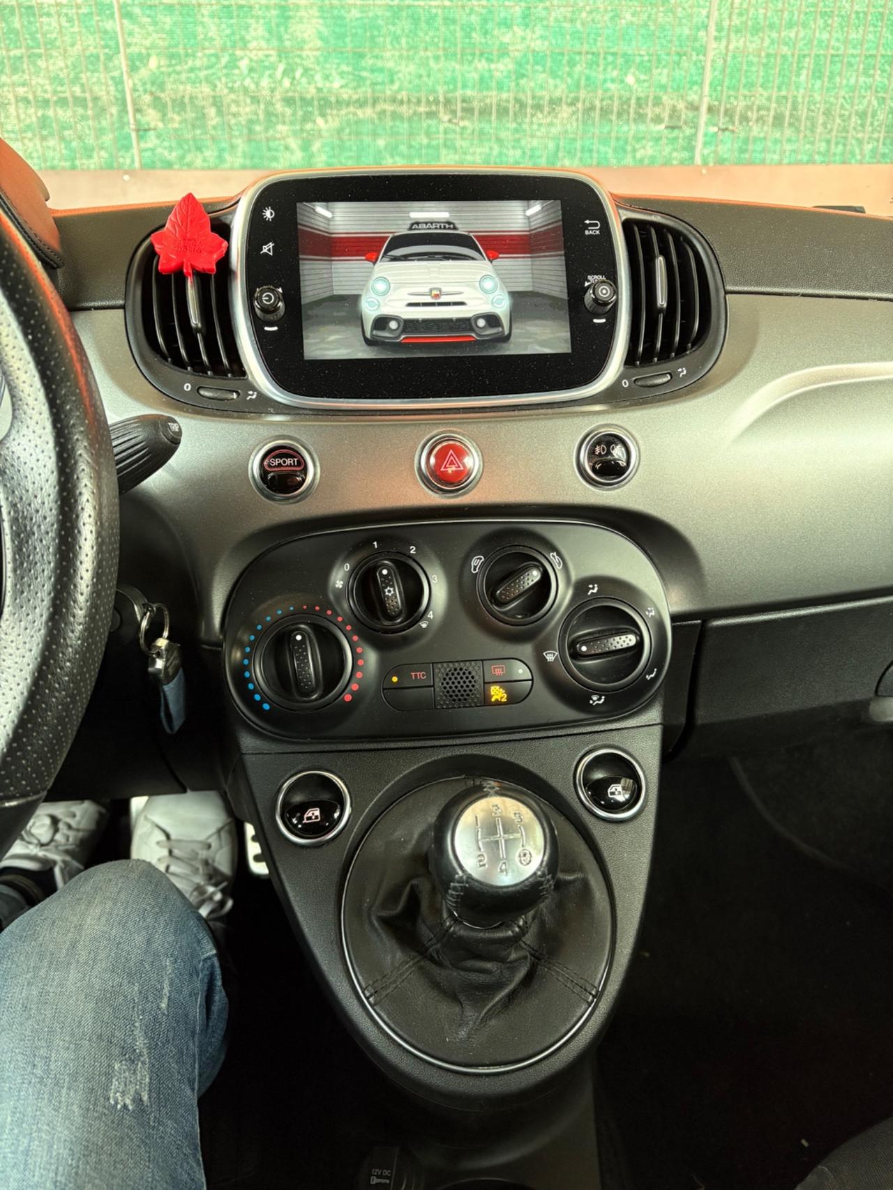 Abarth 595 1.4 Turbo T-Jet 160 CV Pista