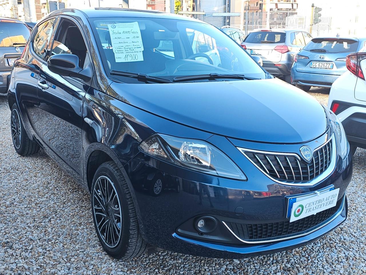 Lancia Ypsilon 1.0 FireFly 5 porte S&S Hybrid Ecochic Gold