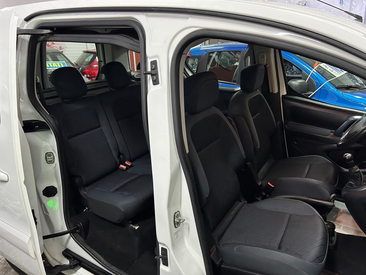 Peugeot Partner Tepee 1.6 HDi N1 Family