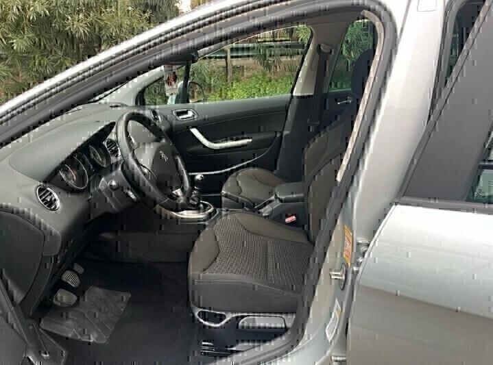 Peugeot 308 1.6 HDi 115CV SW Da Vetrina