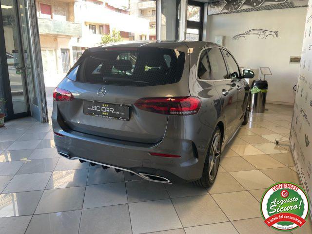MERCEDES-BENZ B 180 d Auto Premium AMG *PACK LUCI