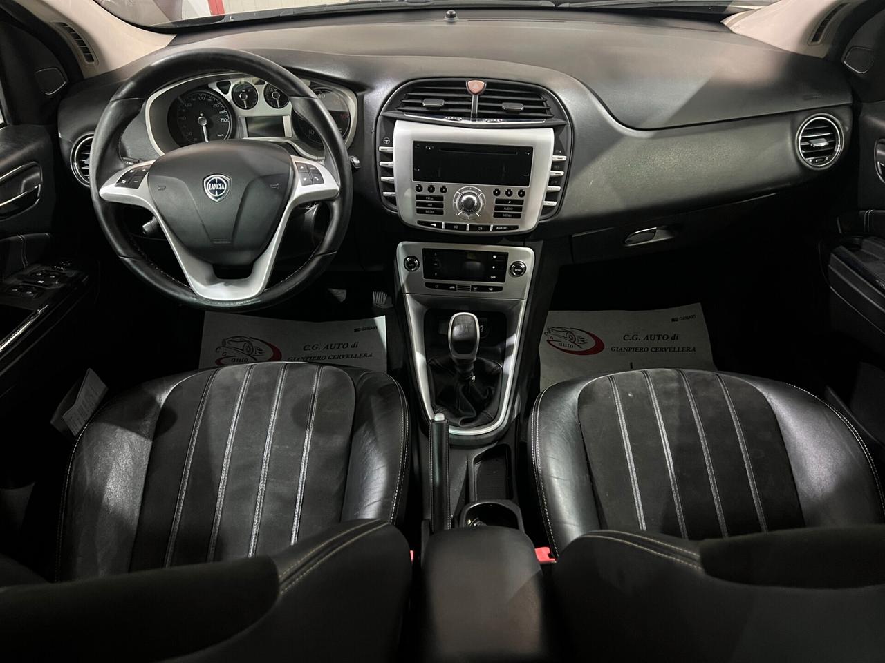 Lancia Delta 1.6 120 CV - PLATINO - 2011