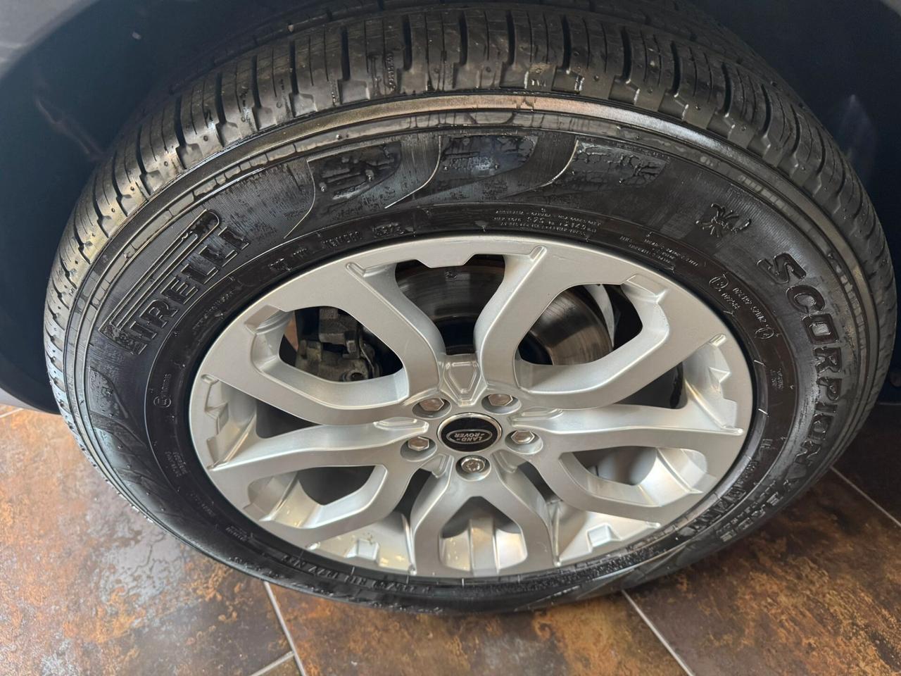 Land Rover Range Evoque 2.2 TD4 5p. Prestige