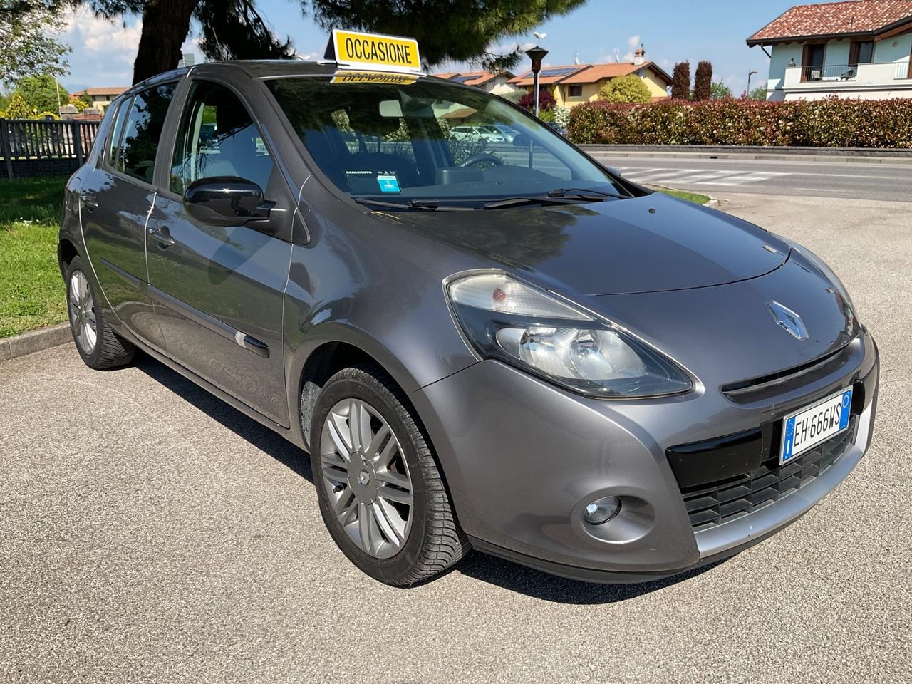Renault Clio 1.2 16V 5 porte Live!
