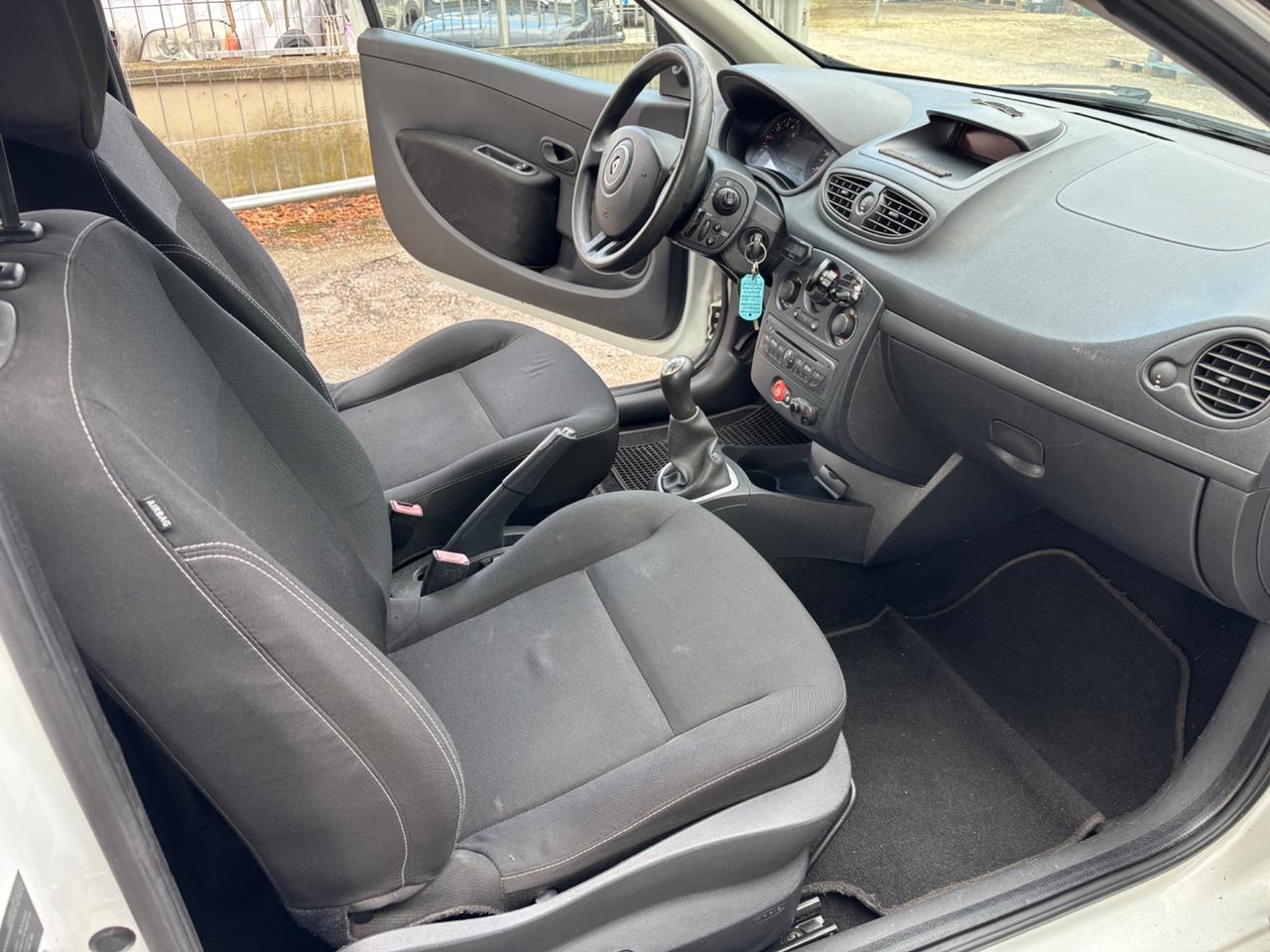 Renault Clio 1.2 3 porte Van Long Life