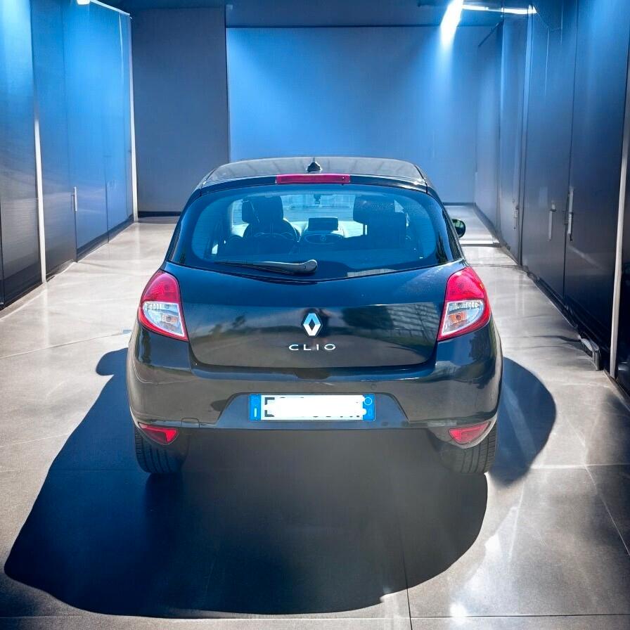 Renault Clio 1.2 16V 5 porte Luxe