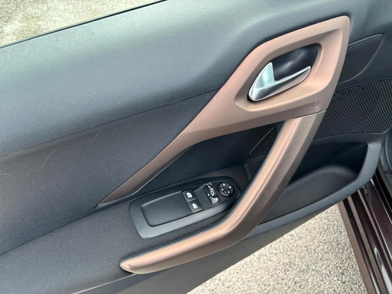 Peugeot 208 1.0 VTi 68 CV 5 porte Active