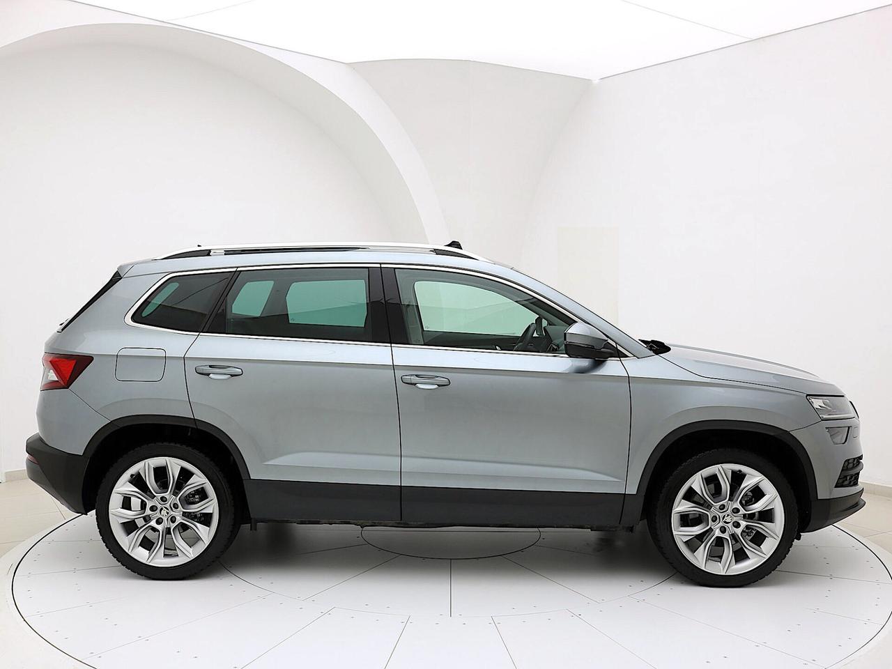 Skoda Karoq 2.0 TDI 4x4 DSG Style TETTO APRIBILE