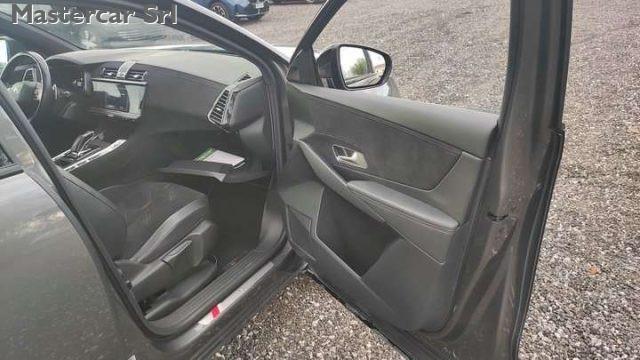 DS AUTOMOBILES DS 7 1.5 bluehdi Performance Line 130cv - GP576FN