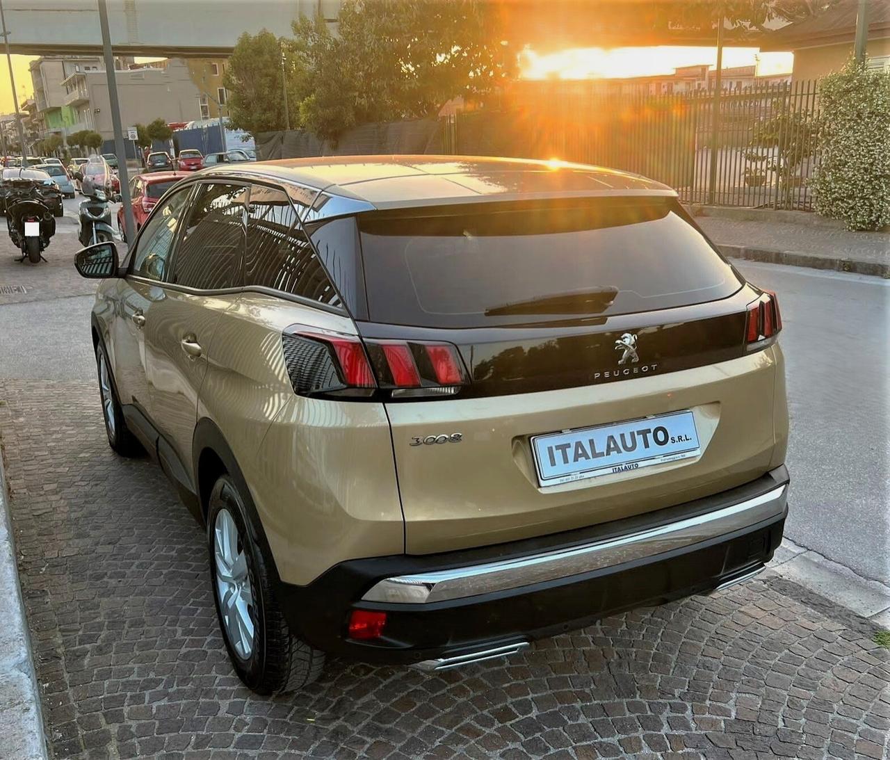 Peugeot 3008 BlueHDi 120 S&S Business