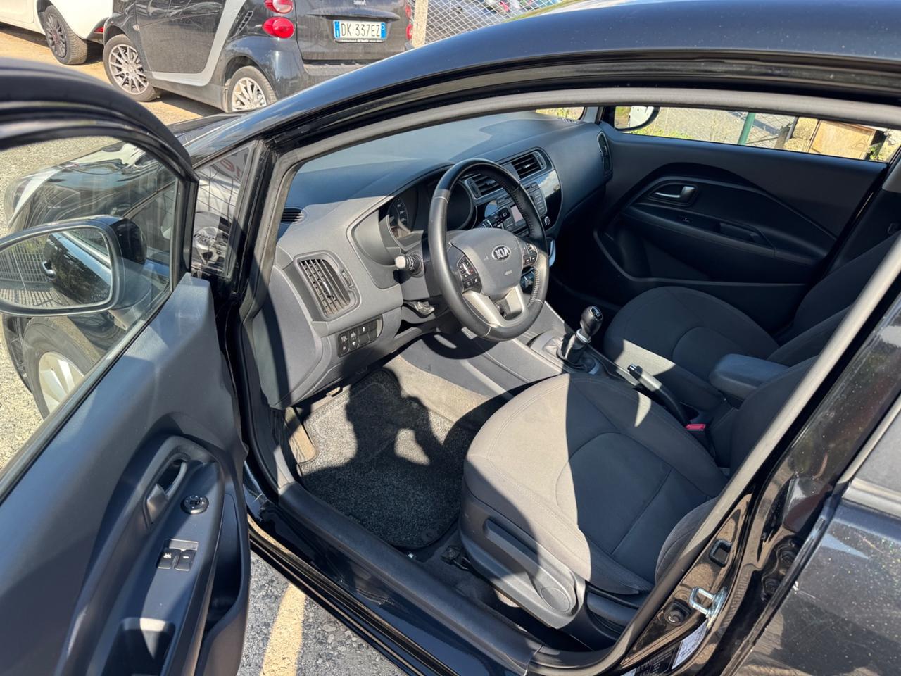 Kia Rio 1.1 CRDi 5p. Active NEOPATENTATI