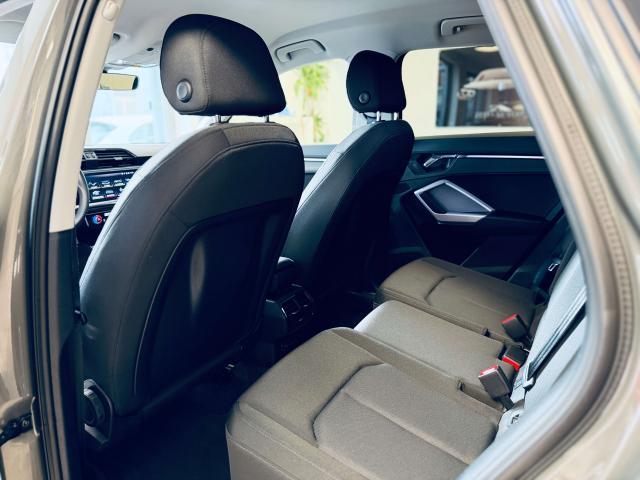 Audi Q3 35 2.0 tdi Business quattro s-tronic