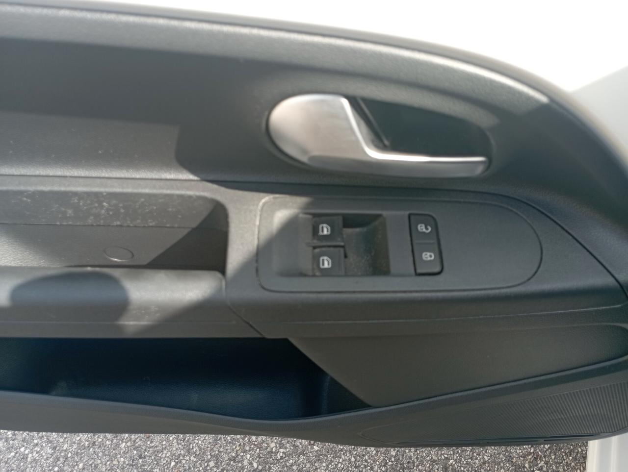 Seat Mii 1.0 5 porte NEOPATENTATI OK