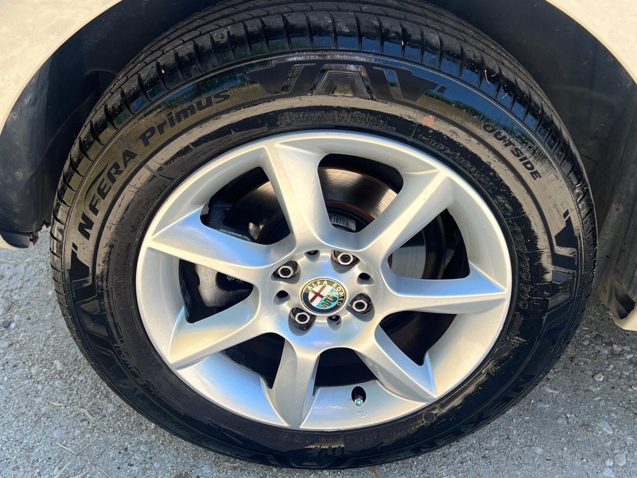 Alfa Romeo MiTo 1.4 70 NEOPATENTATI PERMUTE GARANZIA RATE