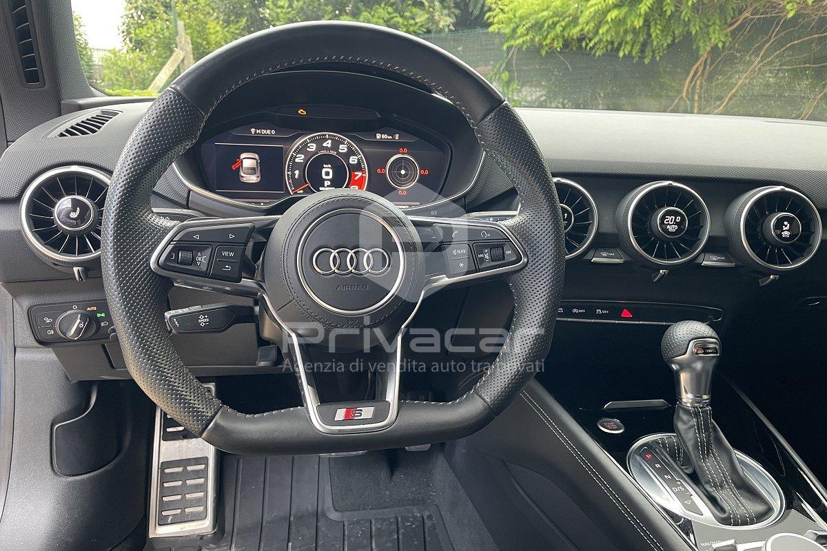 AUDI TT Coupé 2.0 TFSI quattro S tronic S line