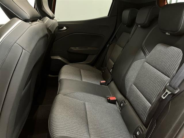 RENAULT Clio 5 Porte 1.6 E-Tech full hybrid 145cv Techno G.TRAI