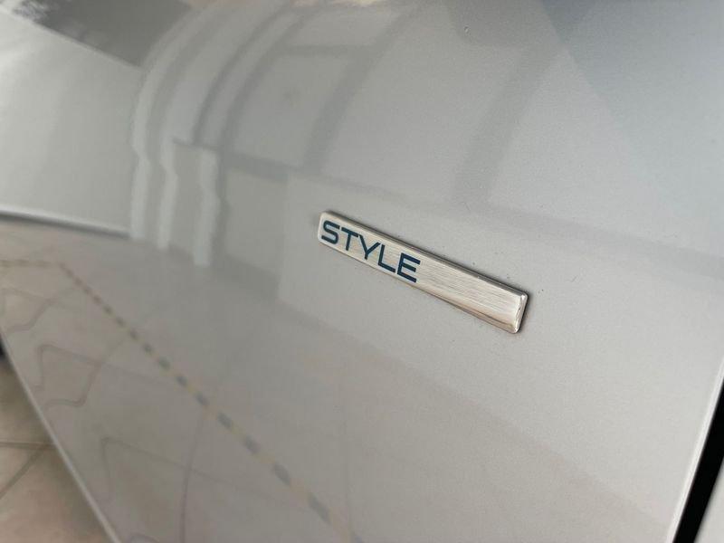 Peugeot 108 Style 1.0 VTi 72cv