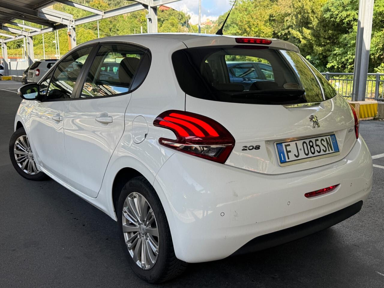 Peugeot 208 BlueHDi Allure 1.5 Diesel euro 6 2017